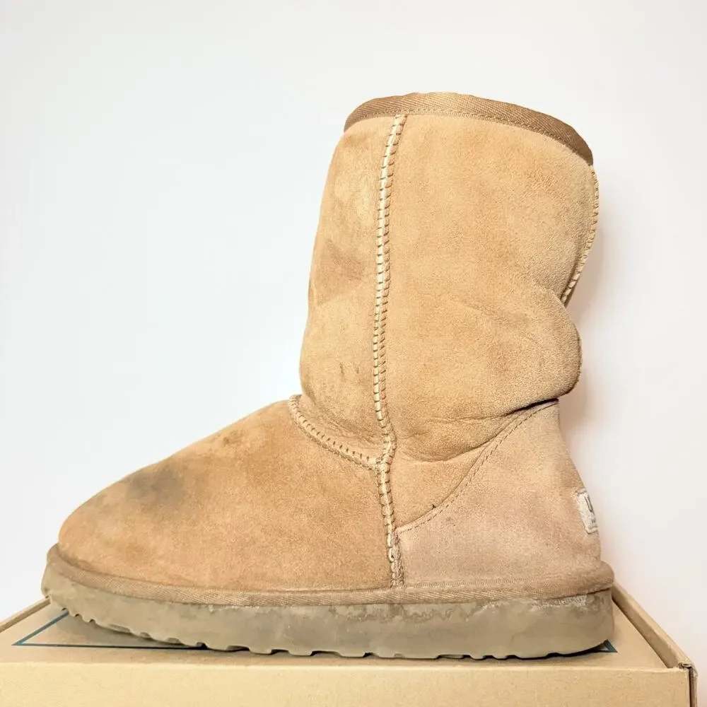 UGG Classic Short II Boots Women's Size 10 Chestnut Suede Sheepskin Winter Brown